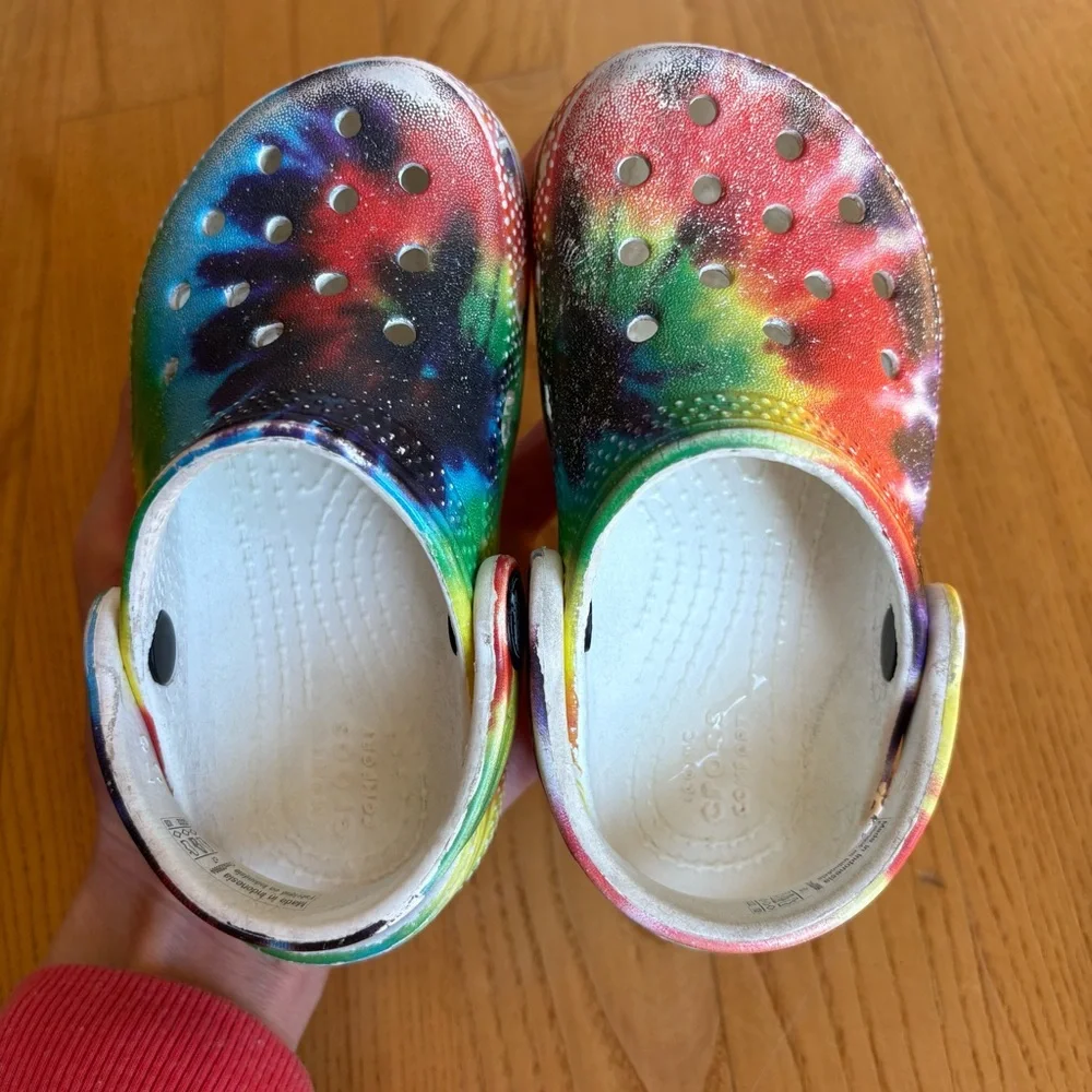 Crocs Classic Tie Dye Clogs Shoes Rainbow Slip On 205451 Kids Girls Gn 7 Toddler